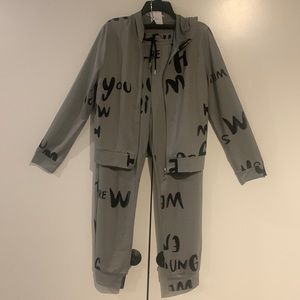 Woman’s jogging set